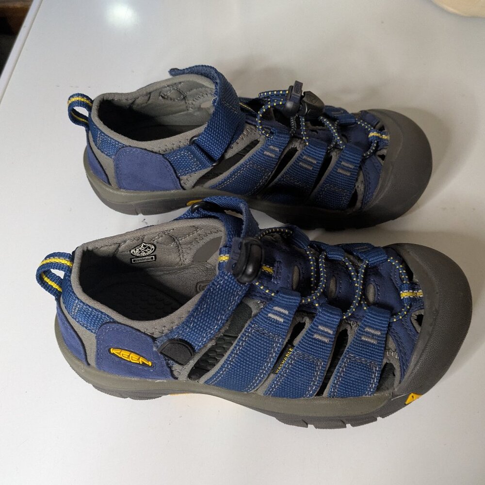 Boys Keen Hiking Sandal Shoes